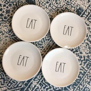 ✨Rae Dunn EAT appetizer/dessert plates (4)🍽✨